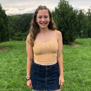 Meet your Posher, Mia